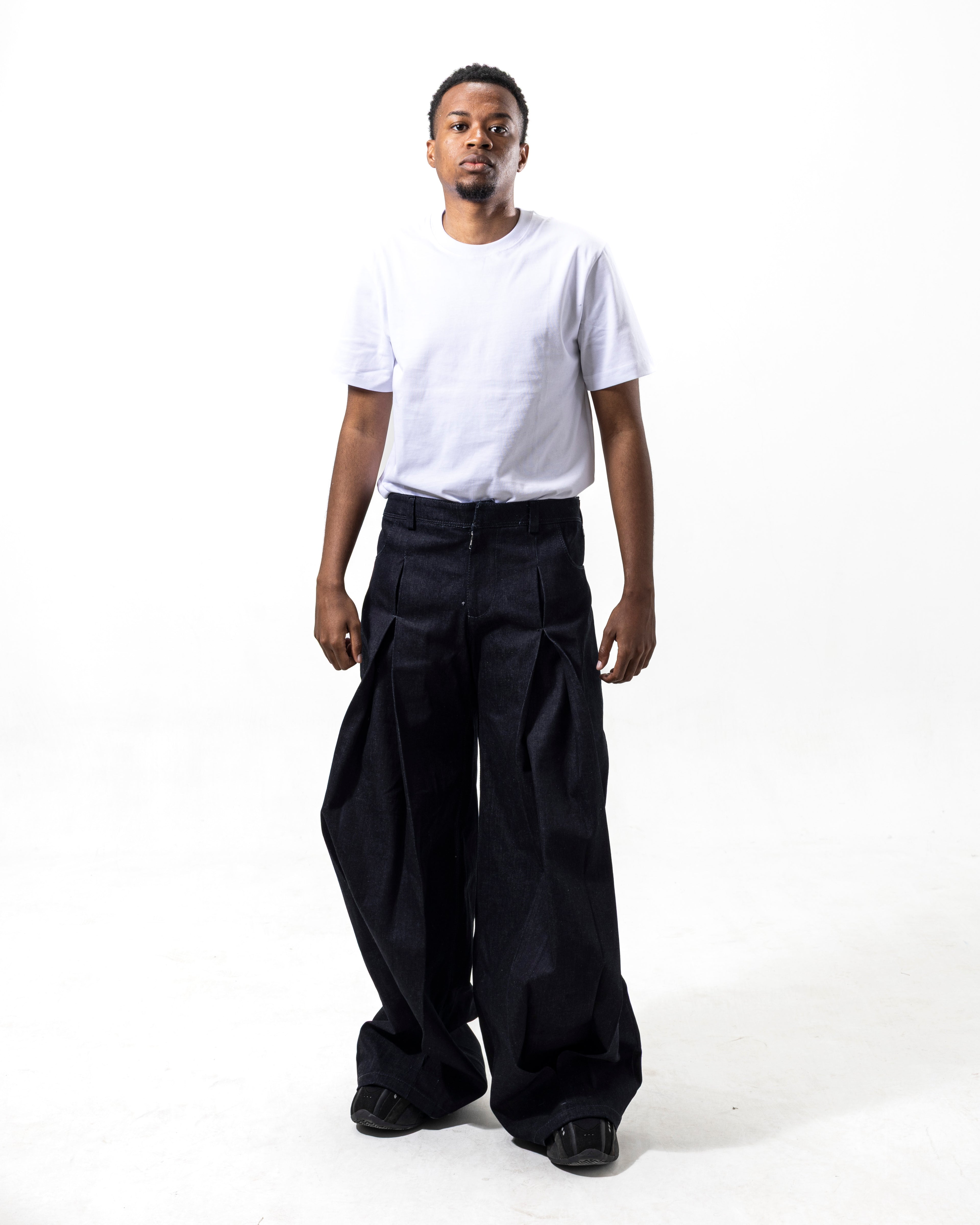 Pantalón pinzado (Look 3)